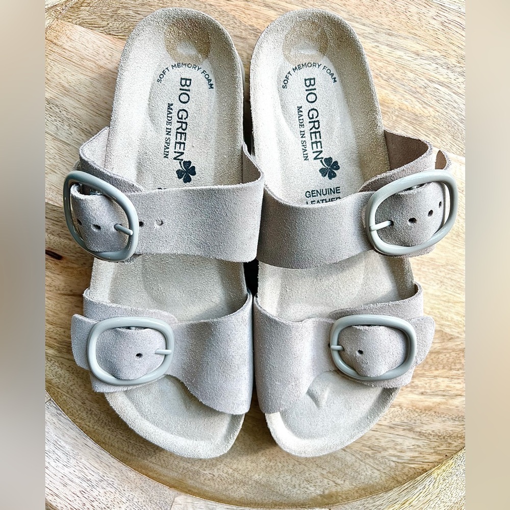 BIO GREEN Spain Leather Suede Slide Sandals Women’s 38 US 7.5 Beige Comfort NEW